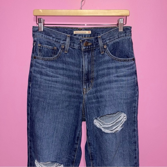 Levi's Jeans Women's Size 28‎ Blue Wash Denim High Waisted Mom Jeans Distressed - Picture 4 of 15